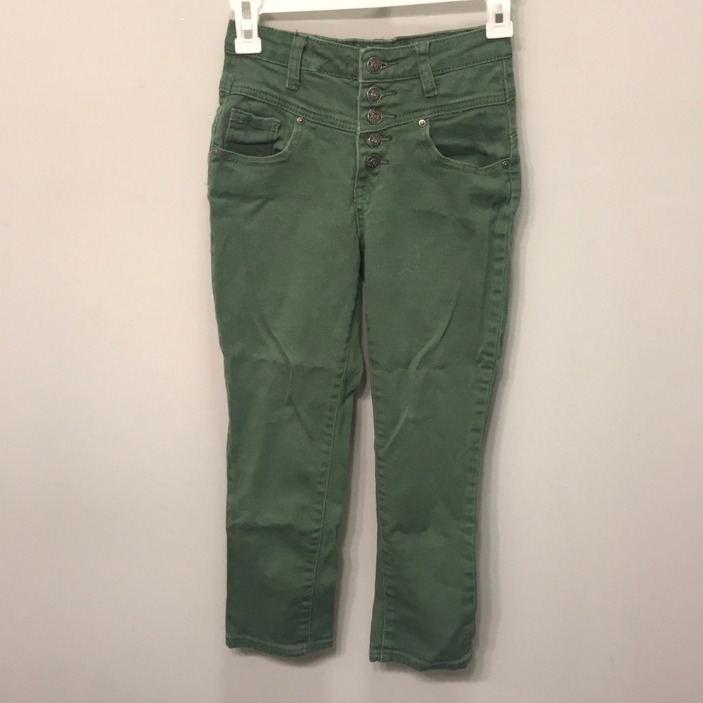 Delia’s cropped colored jeans